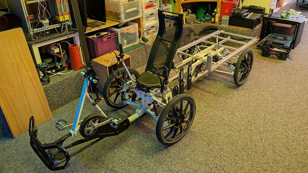 Ausnahmsweise werden hier nun keine Computerhardwareteile zerlegt, sondern ein sehr besonderes Lastenrad.